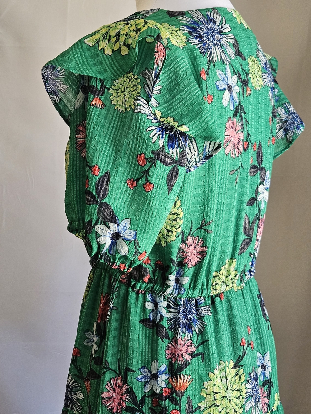 ​LOFT Floral Tiered Midi Dress Green Ruffle Sleeve Size XS - Picture 8 of 16